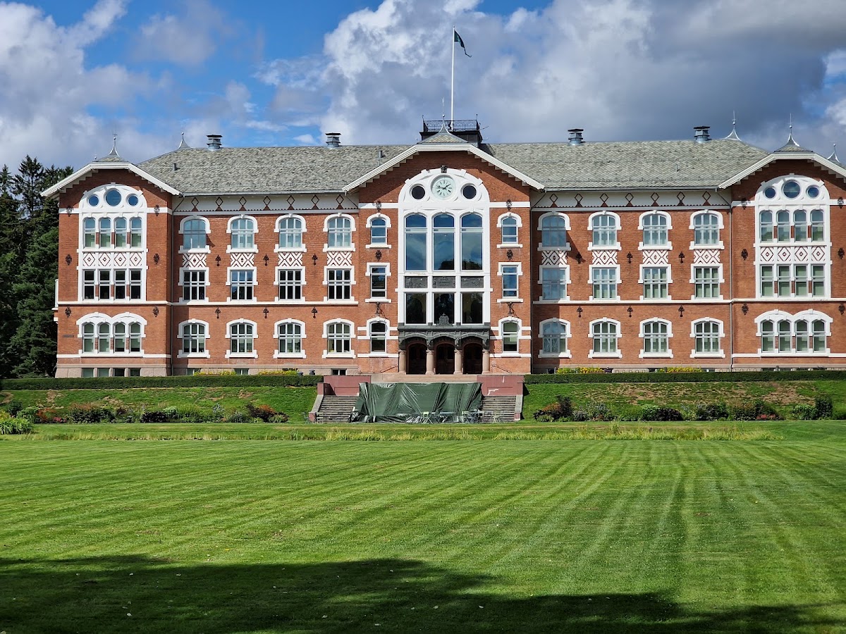 Norwegian University of Life Sciences (NMBU) photo 2