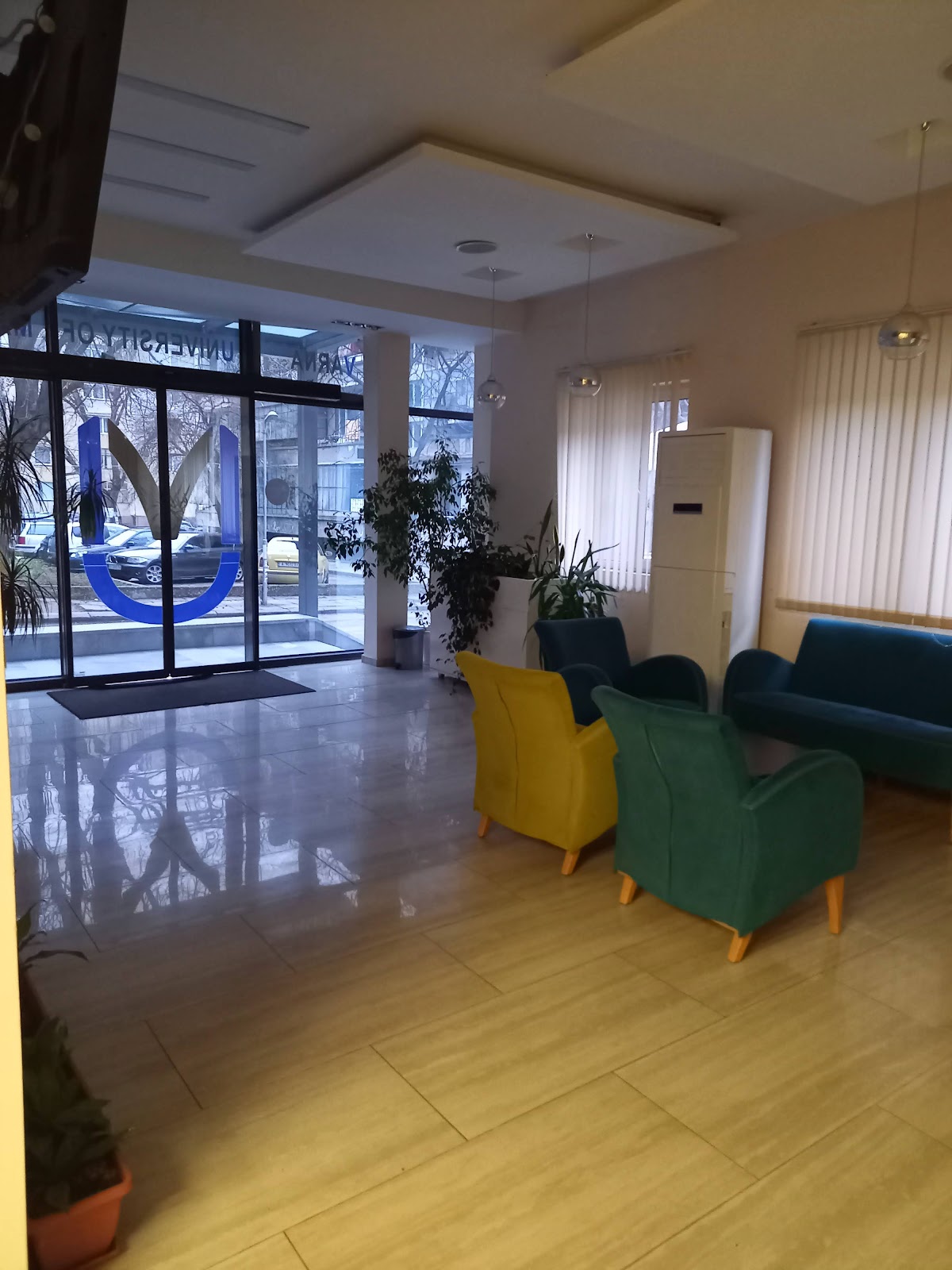 Varna University of Management photo 8