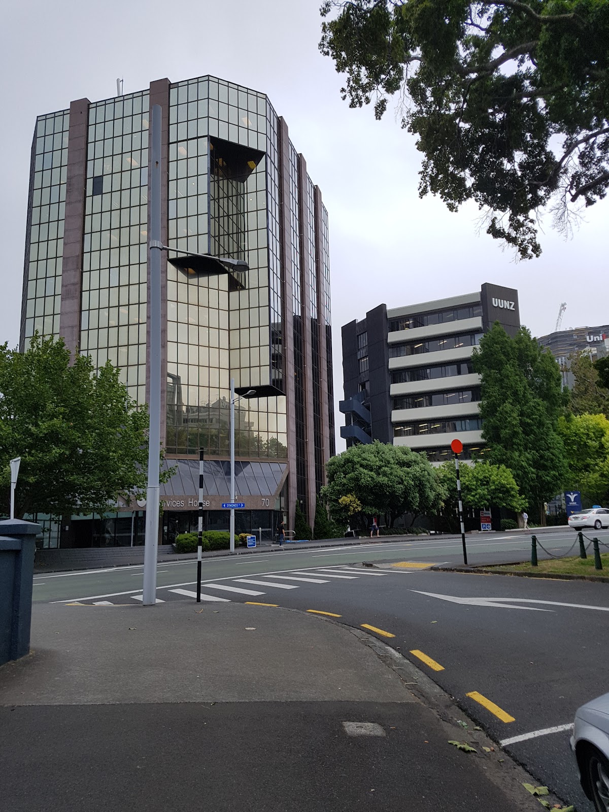 EDENZ Colleges photo 4