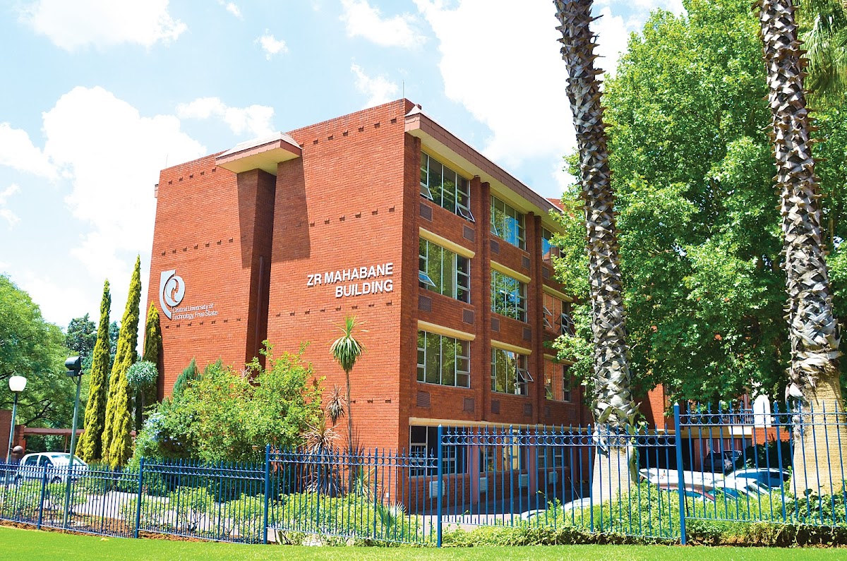 Central University of Technology photo 3