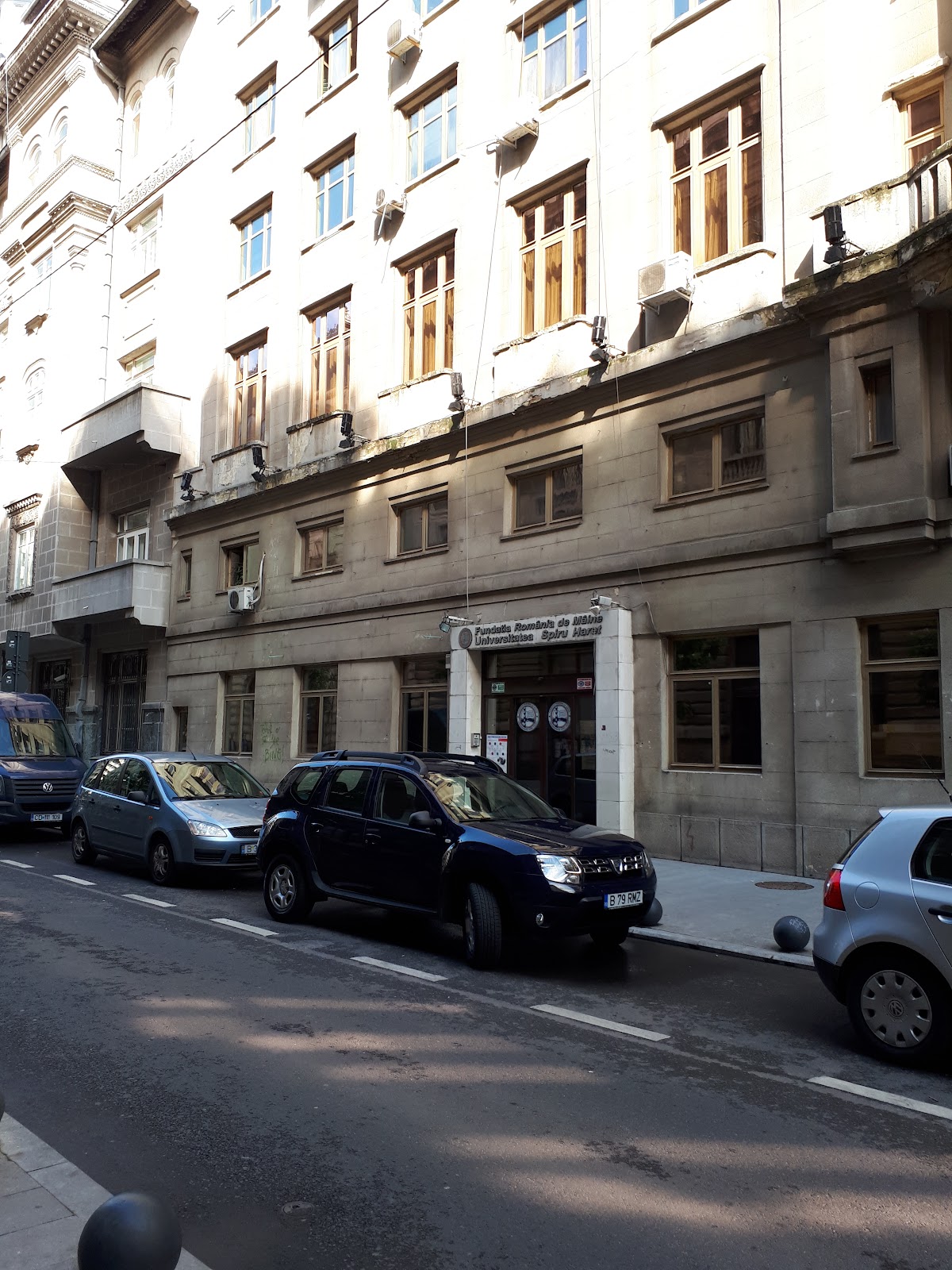 Spiru Haret University photo 4