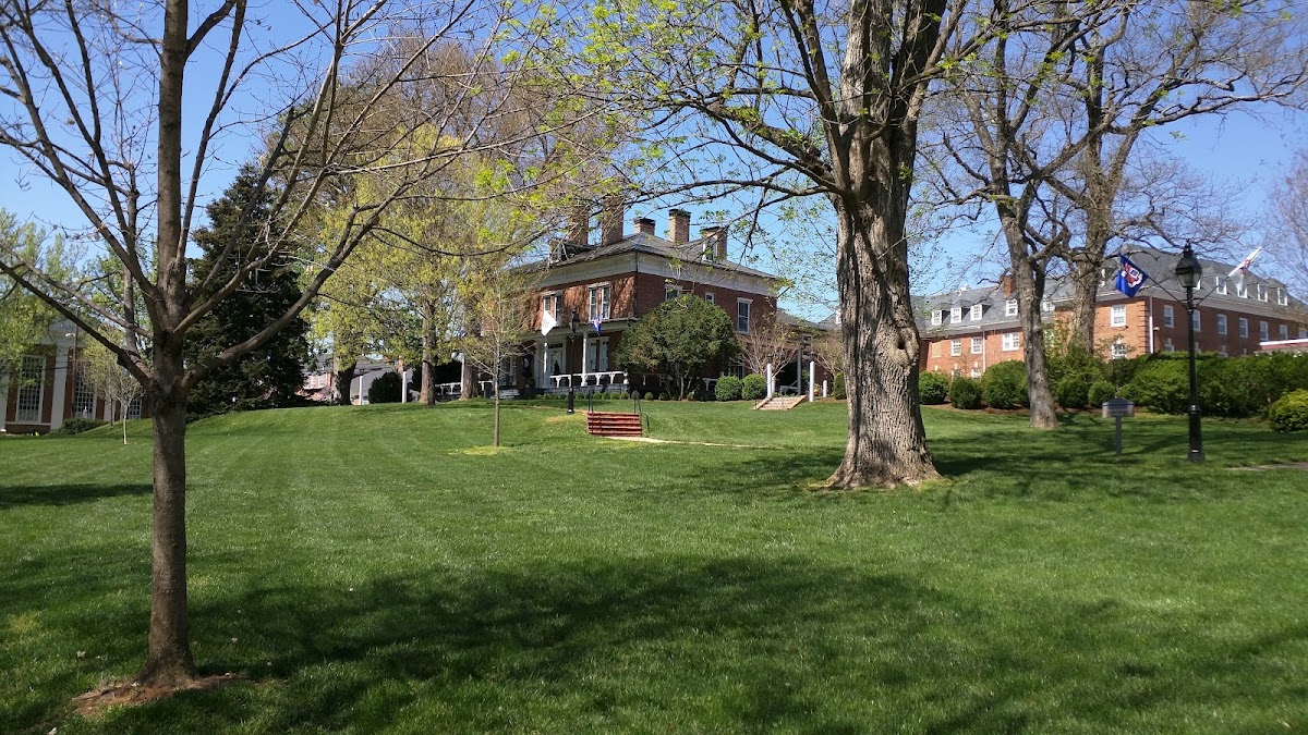 Washington Lee photo 2