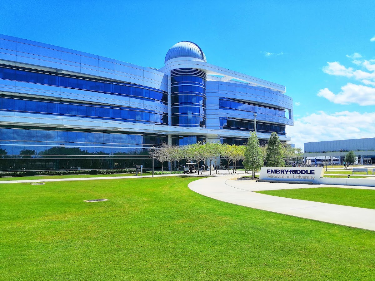 Embry-Riddle Aeronautical University photo 3