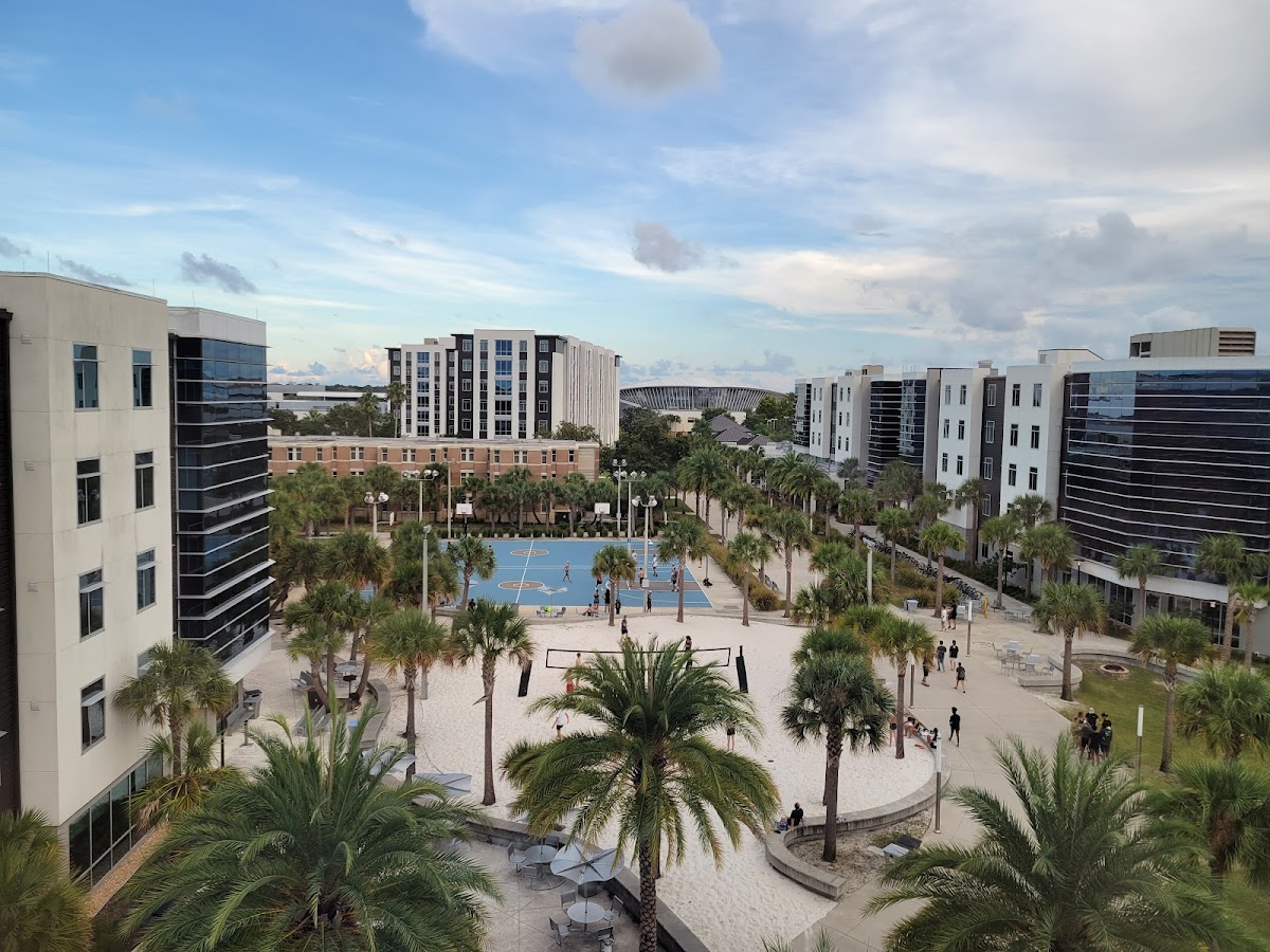 Embry-Riddle Aeronautical University photo 4