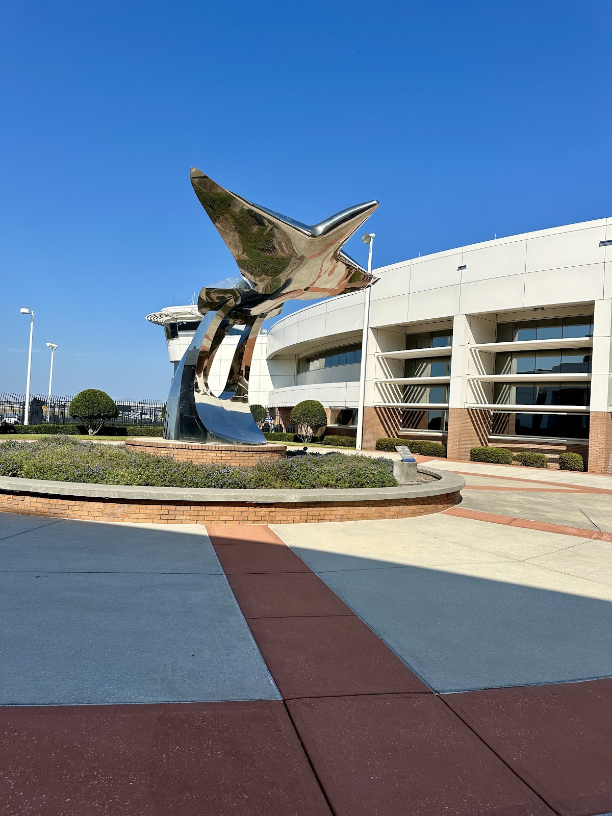 Embry-Riddle Aeronautical University photo 9