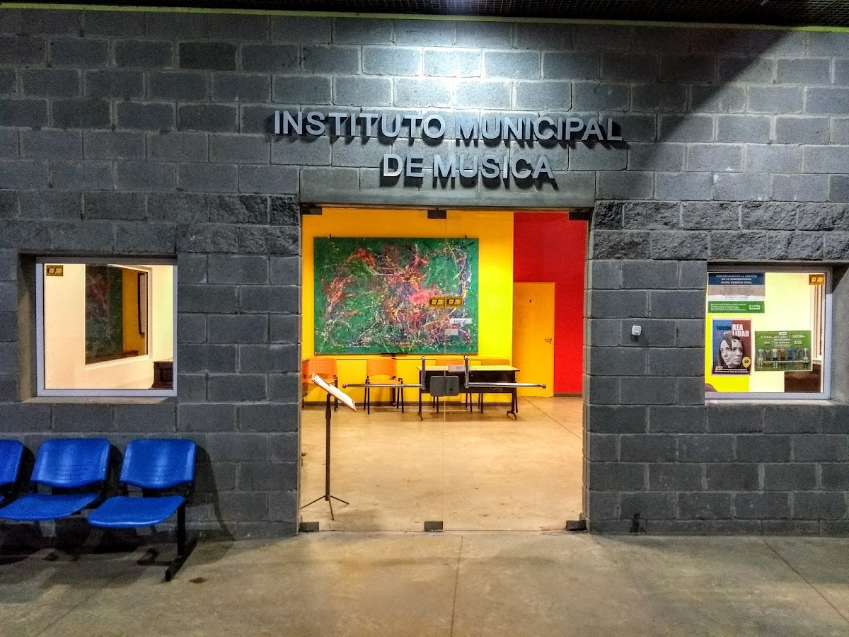 National University of Avellaneda photo 4