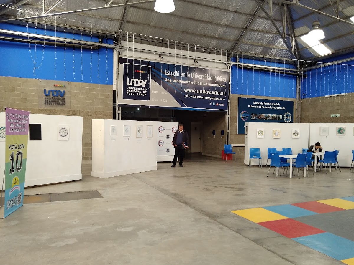 National University of Avellaneda photo 6