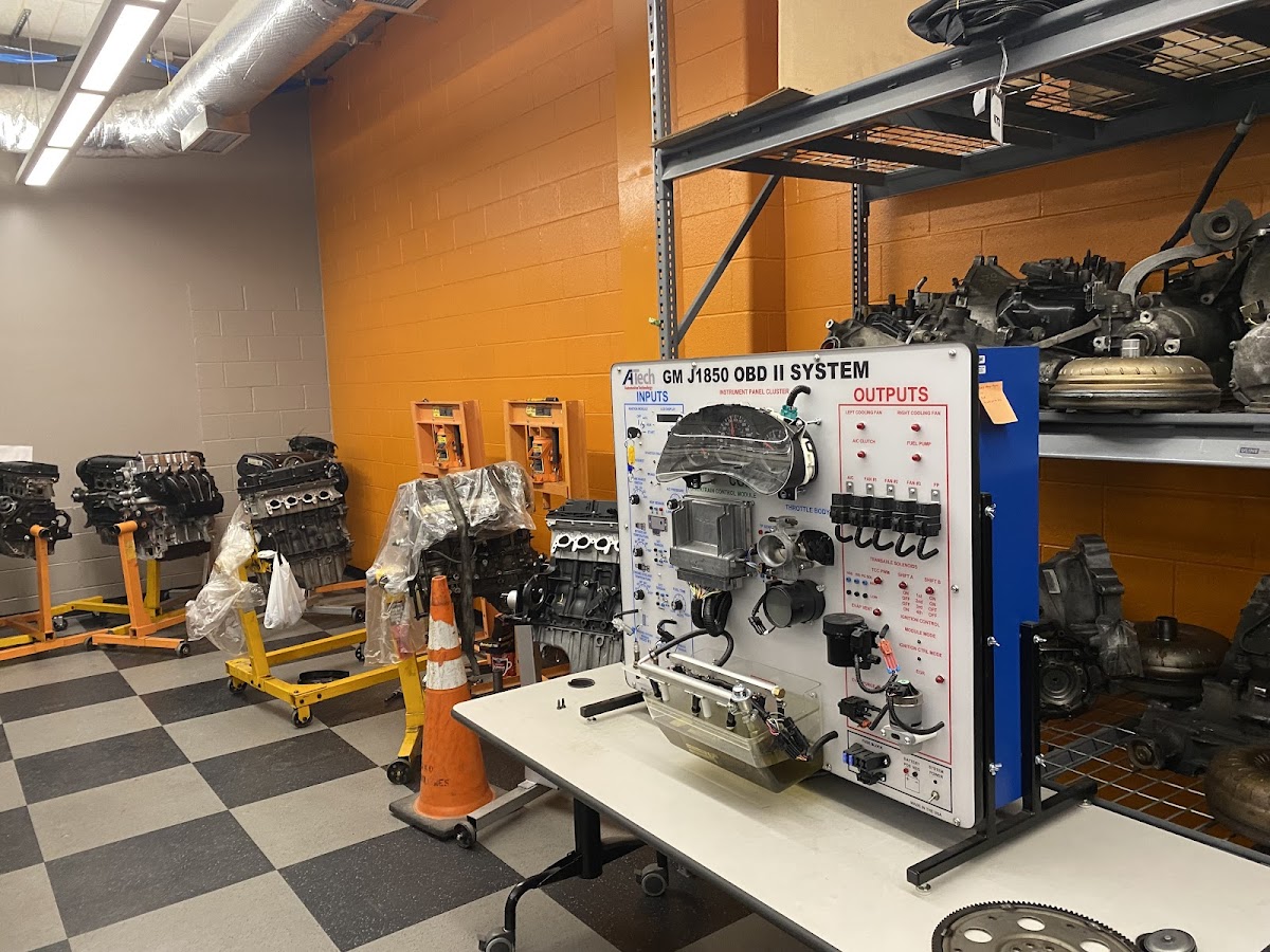 Technical Institute 2826 photo 5