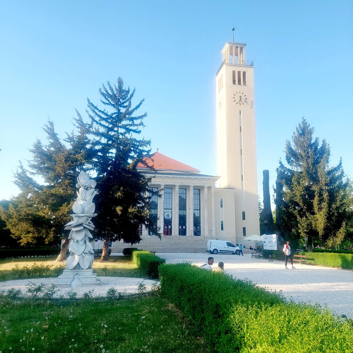 DÖK College for Advanced Studies photo 9