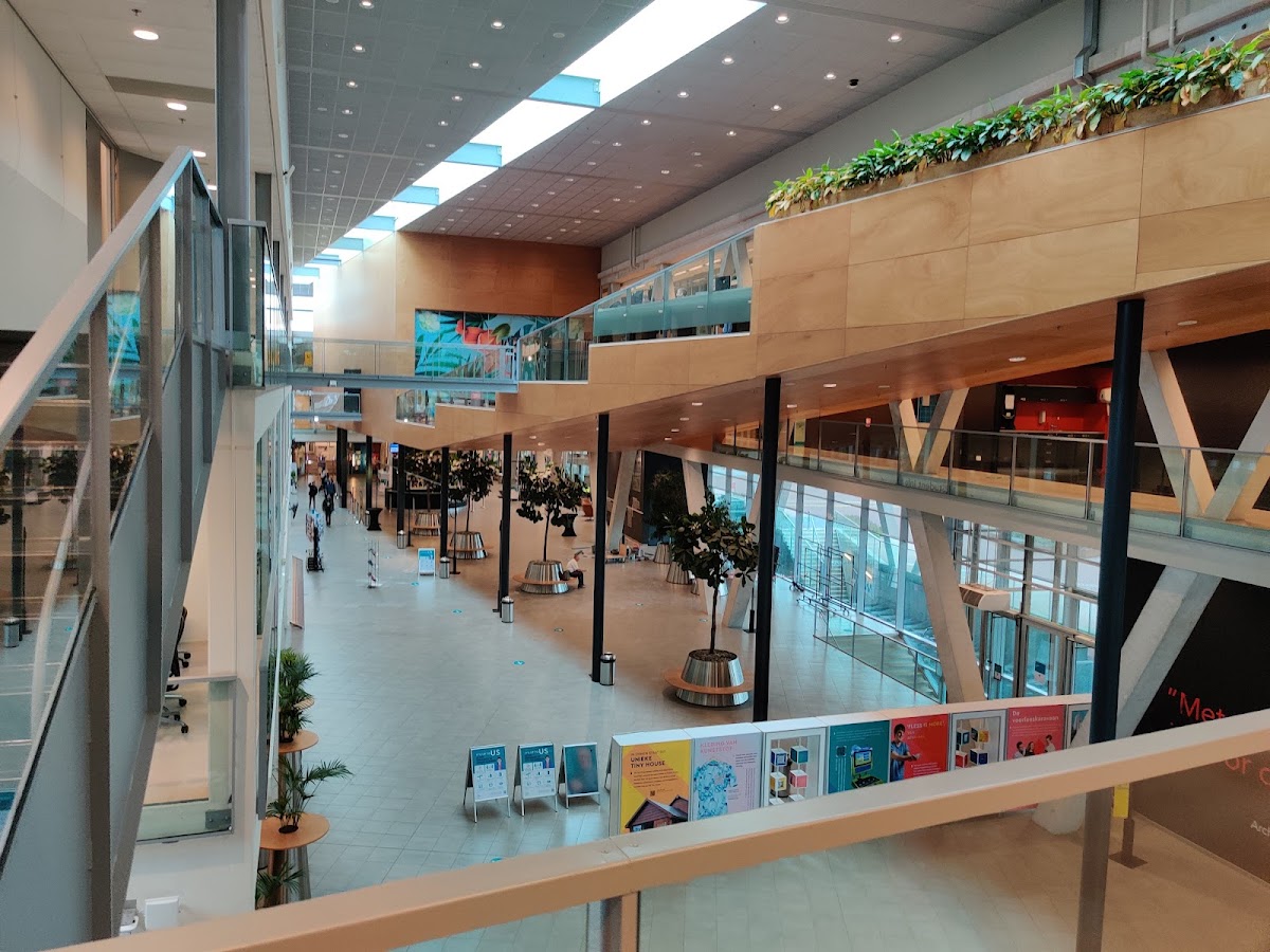 NHL Stenden University of Applied Sciences photo 5