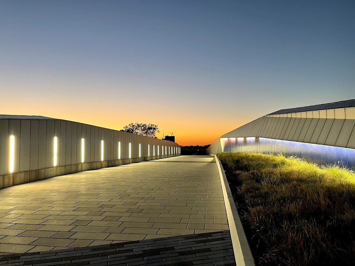 Collège Outremont photo 3