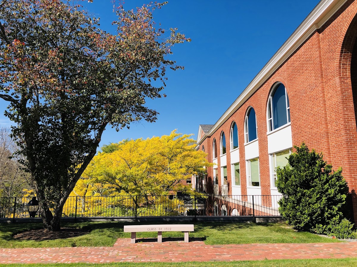 Bentley University photo 4