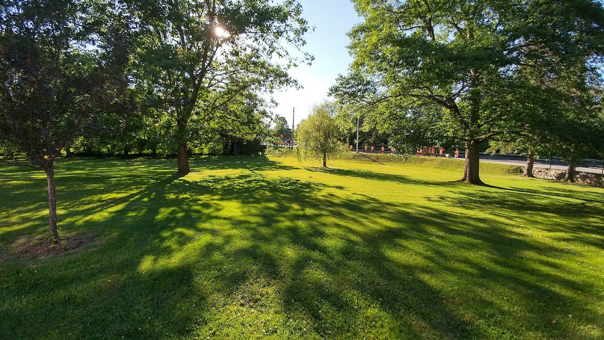 Bishop's University photo 1