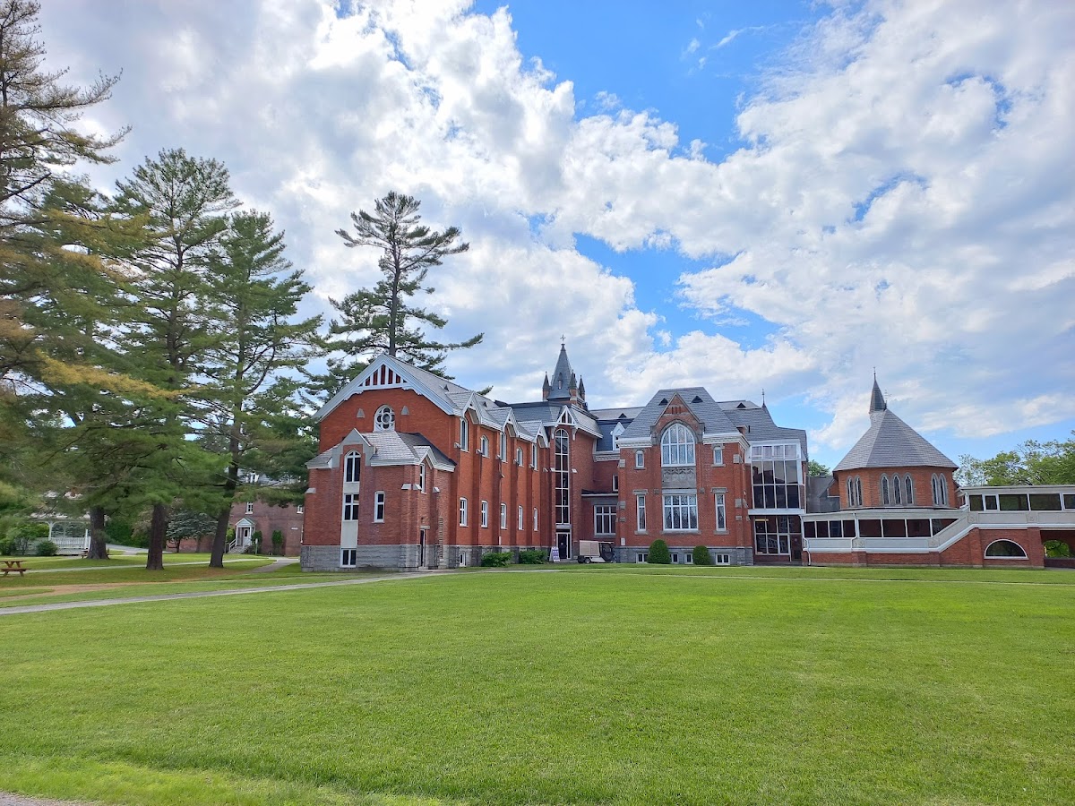 Bishop's University photo 6