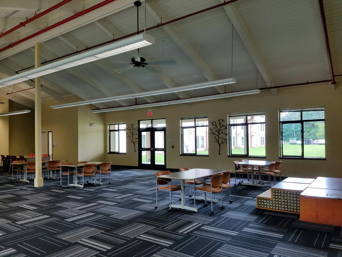 University of Hawaii Hilo photo 7
