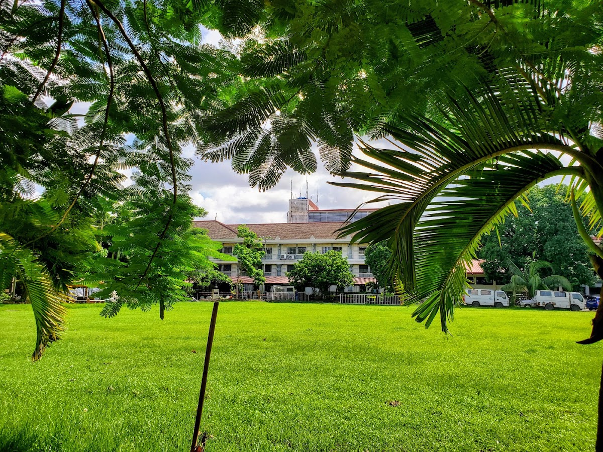 Pamantasan ng Lungsod ng Maynila (University of the City of Manila) photo 4