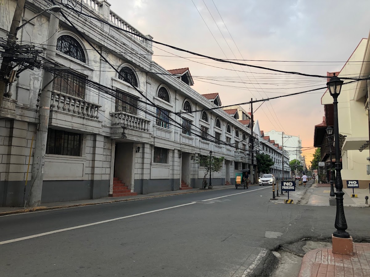Pamantasan ng Lungsod ng Maynila (University of the City of Manila) photo 5