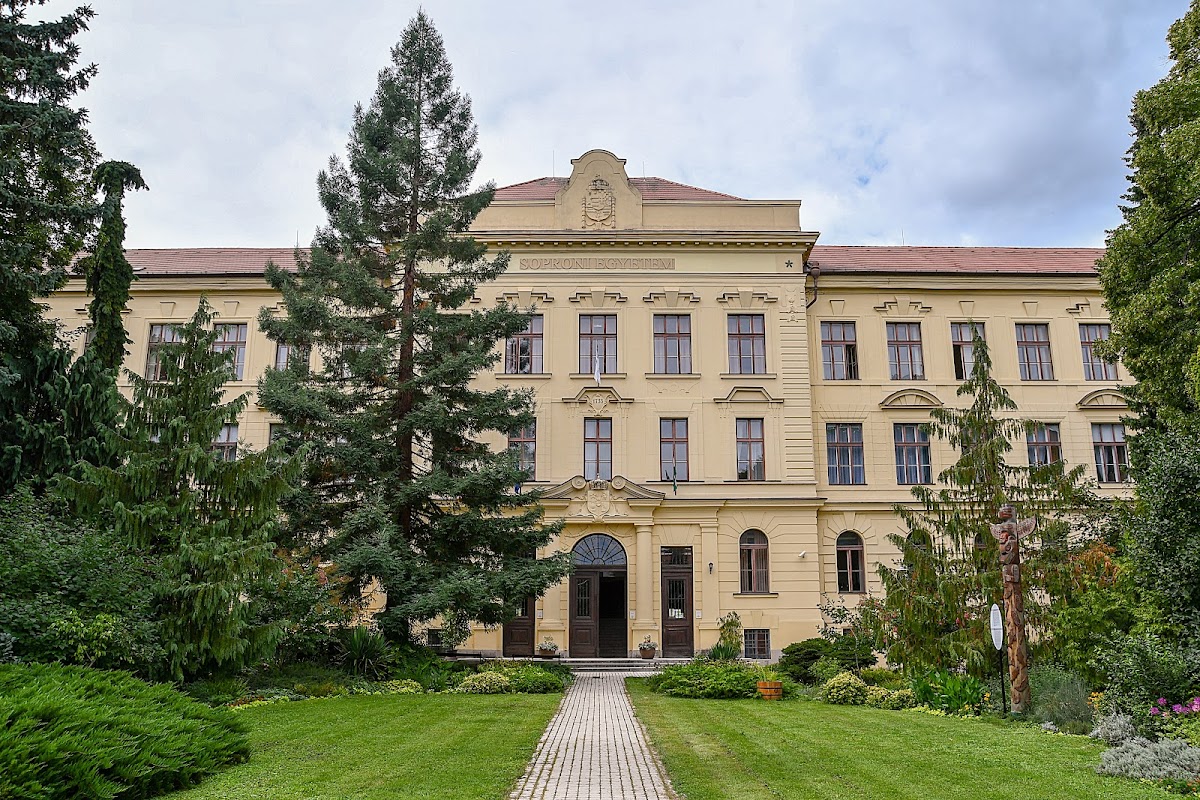 University of West Hungary photo 2