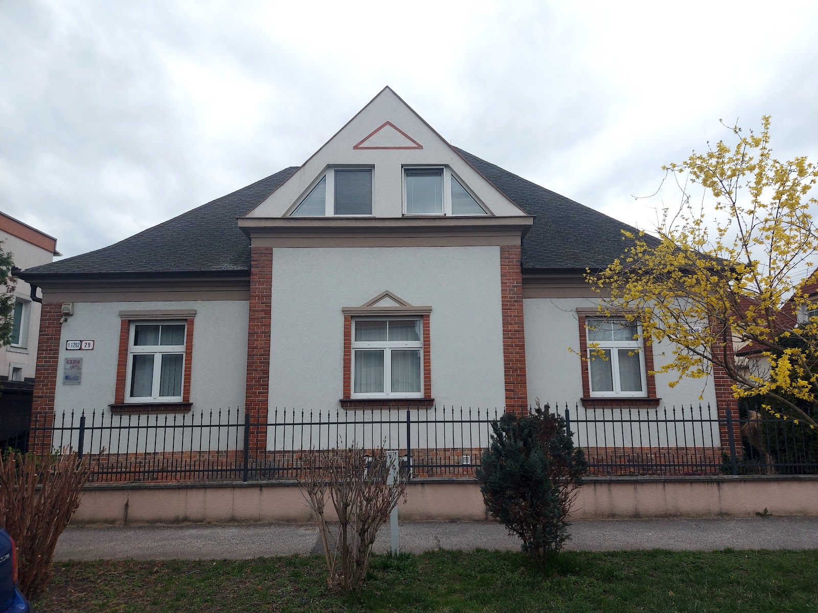 Central European Labour Studies Institute