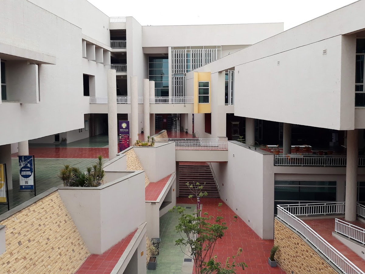 Habib University photo 6