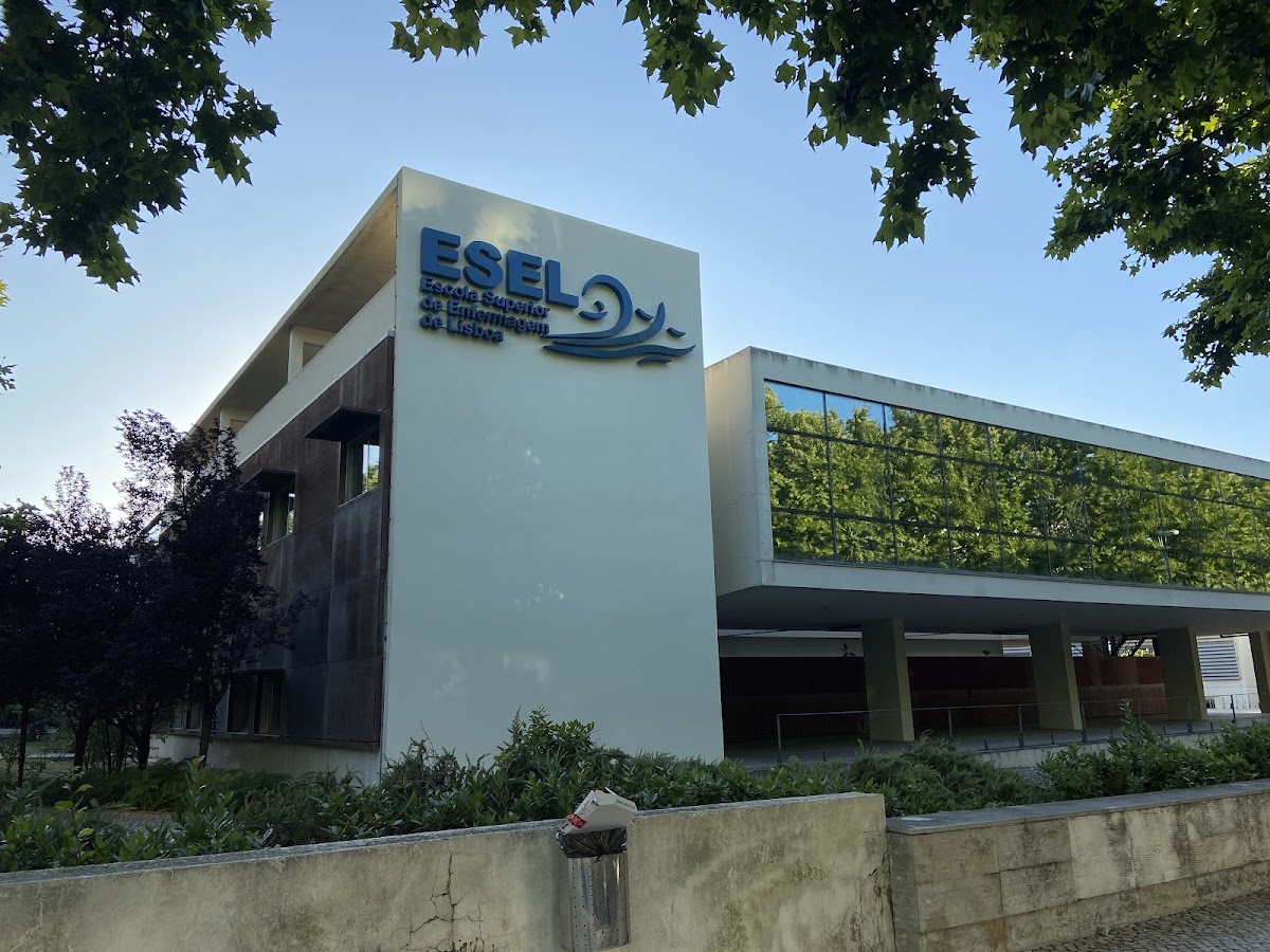Escola Superior de Tecnologia da Saúde de Lisboa photo 3