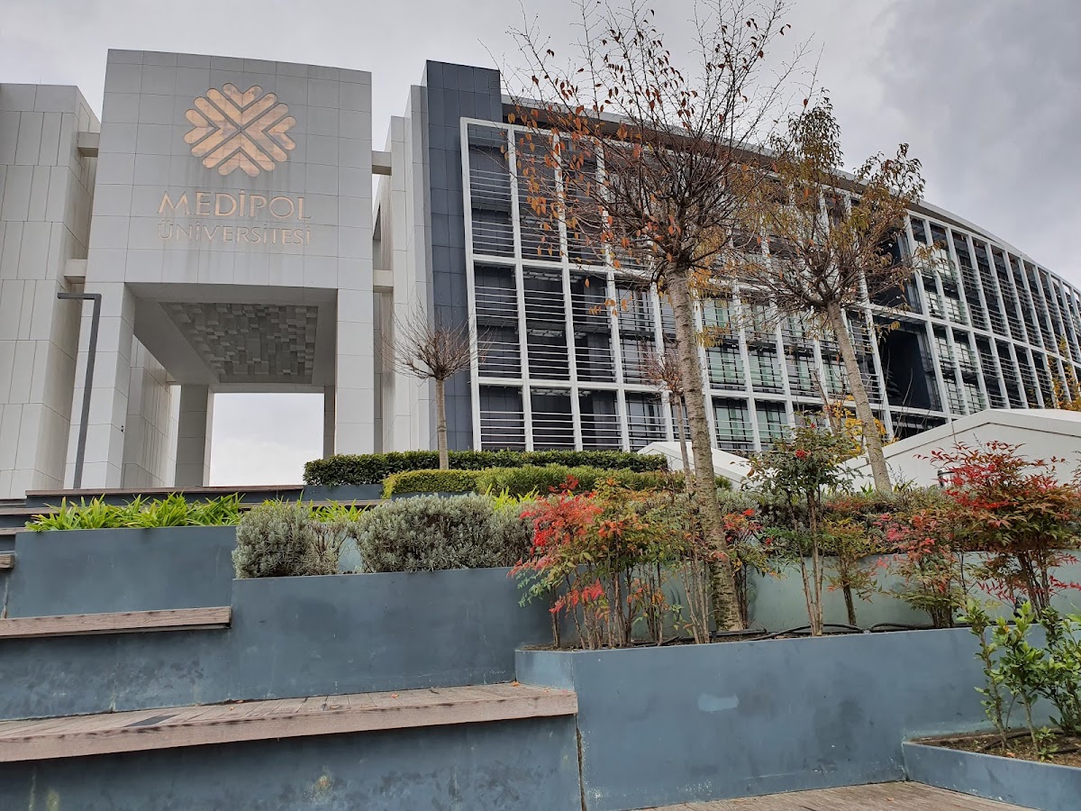 İstanbul Medipol University photo 5