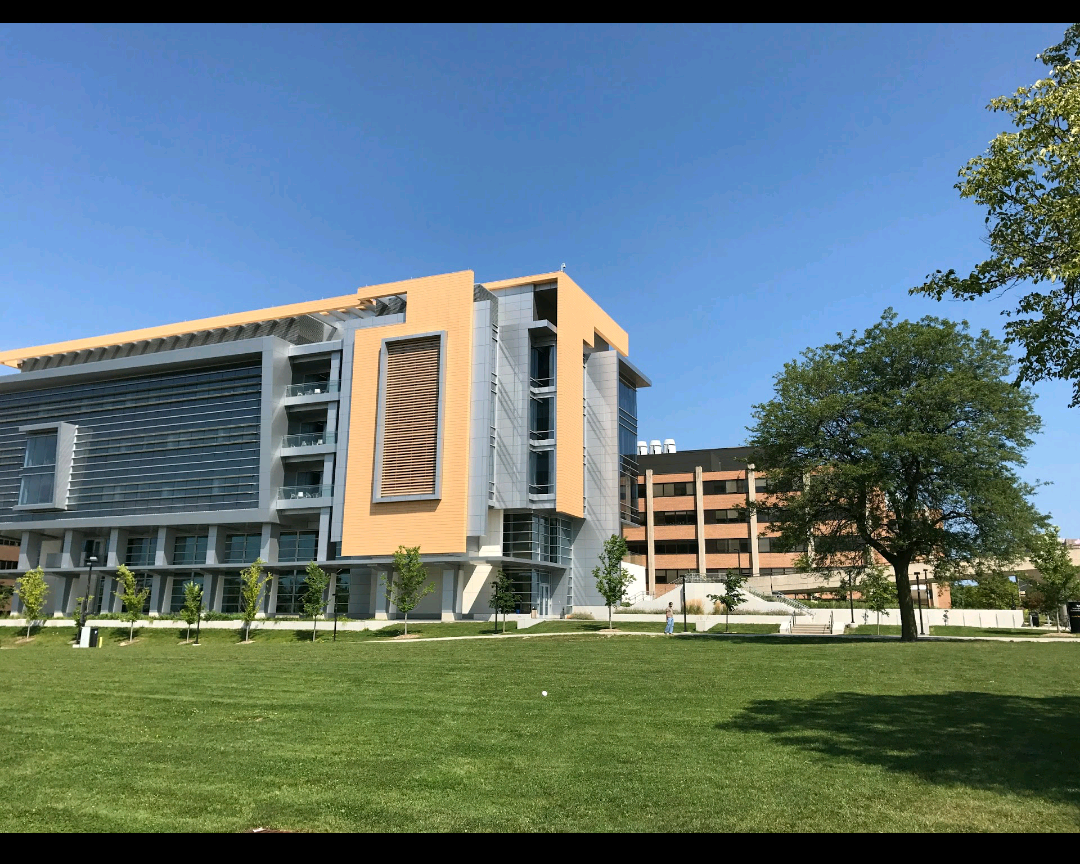 UW-Milwaukee photo 8