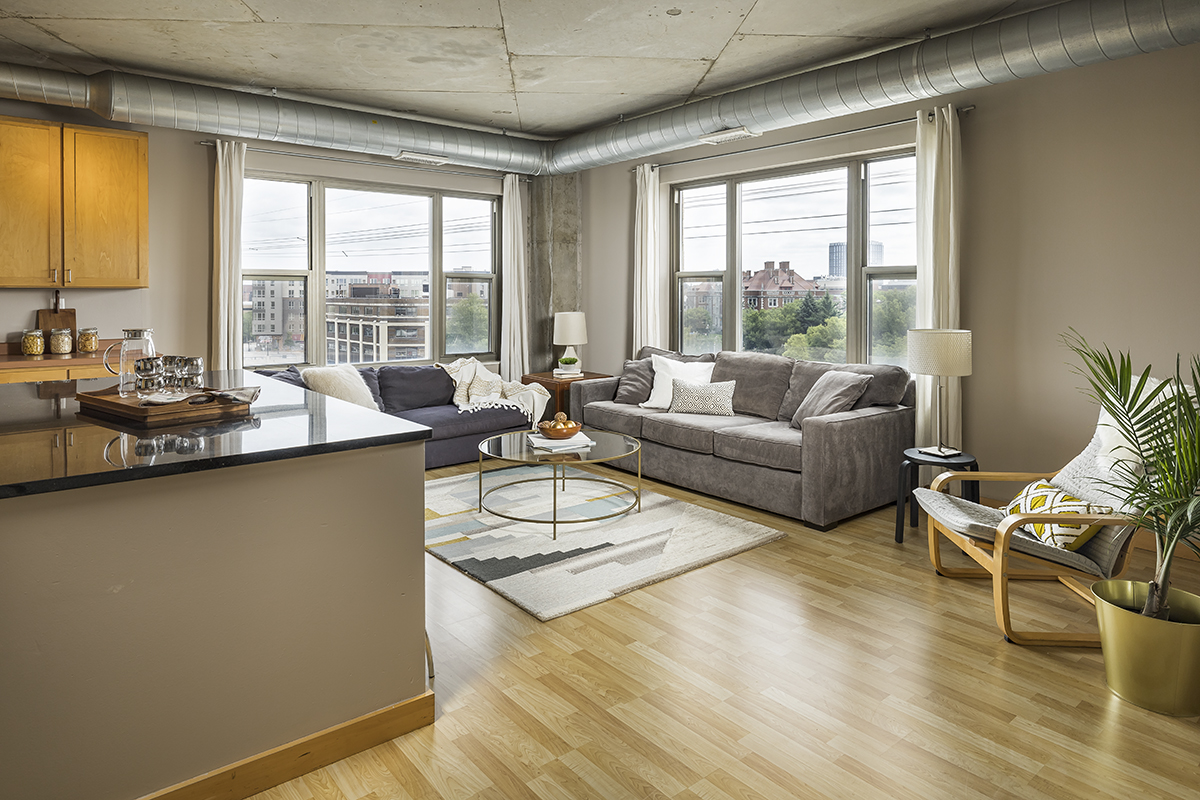 University_1301 photo 3