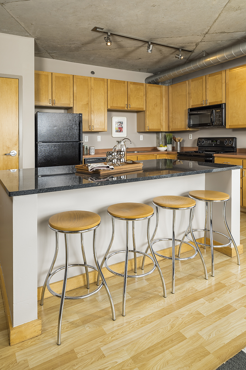 University_1301 photo 6