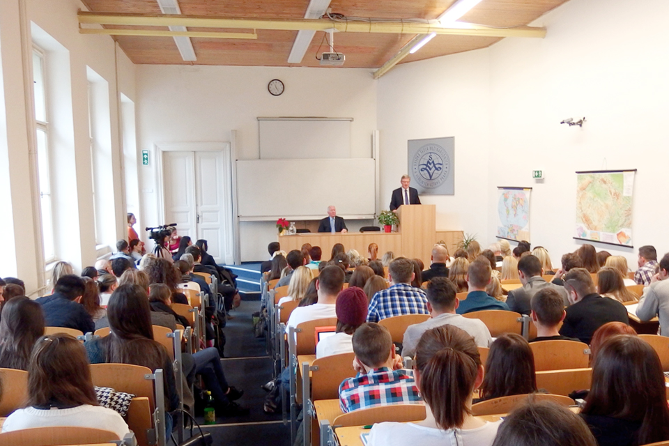 University of International and Public Relations Prague photo 8