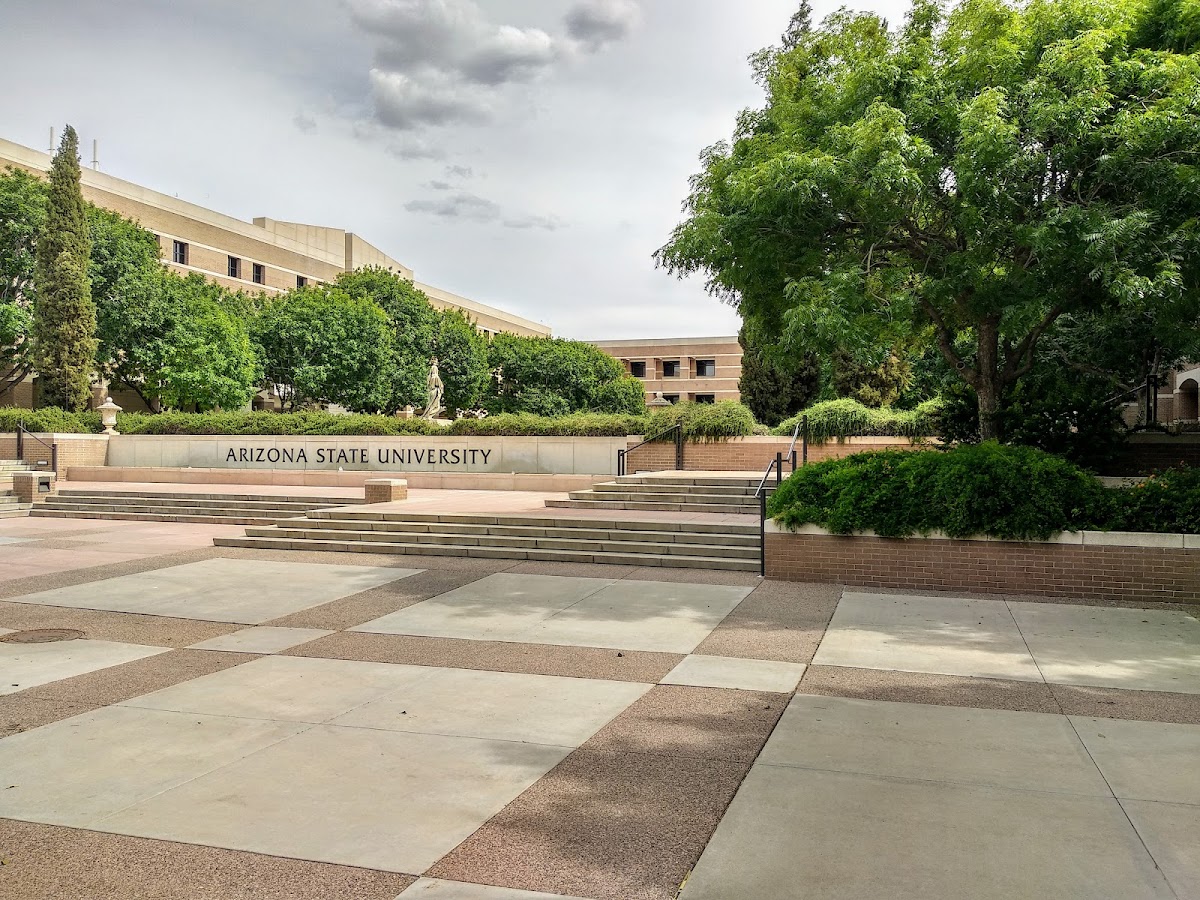 Arizona State University West photo 4