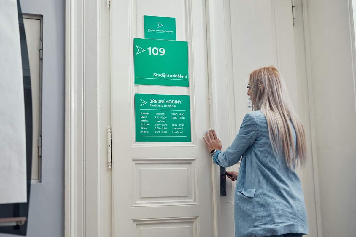 College of Regional Development and Banking Institute – AMBIS photo 4