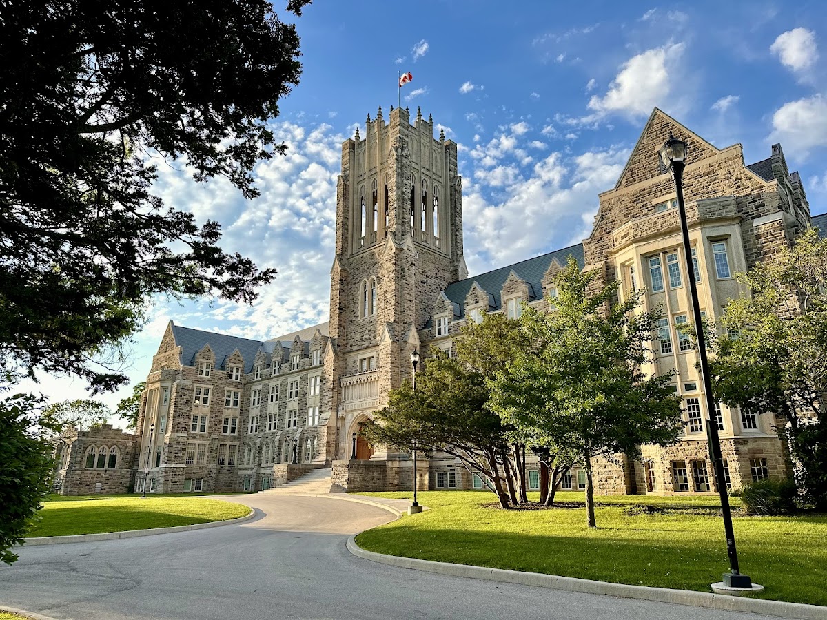 King's University College photo 2