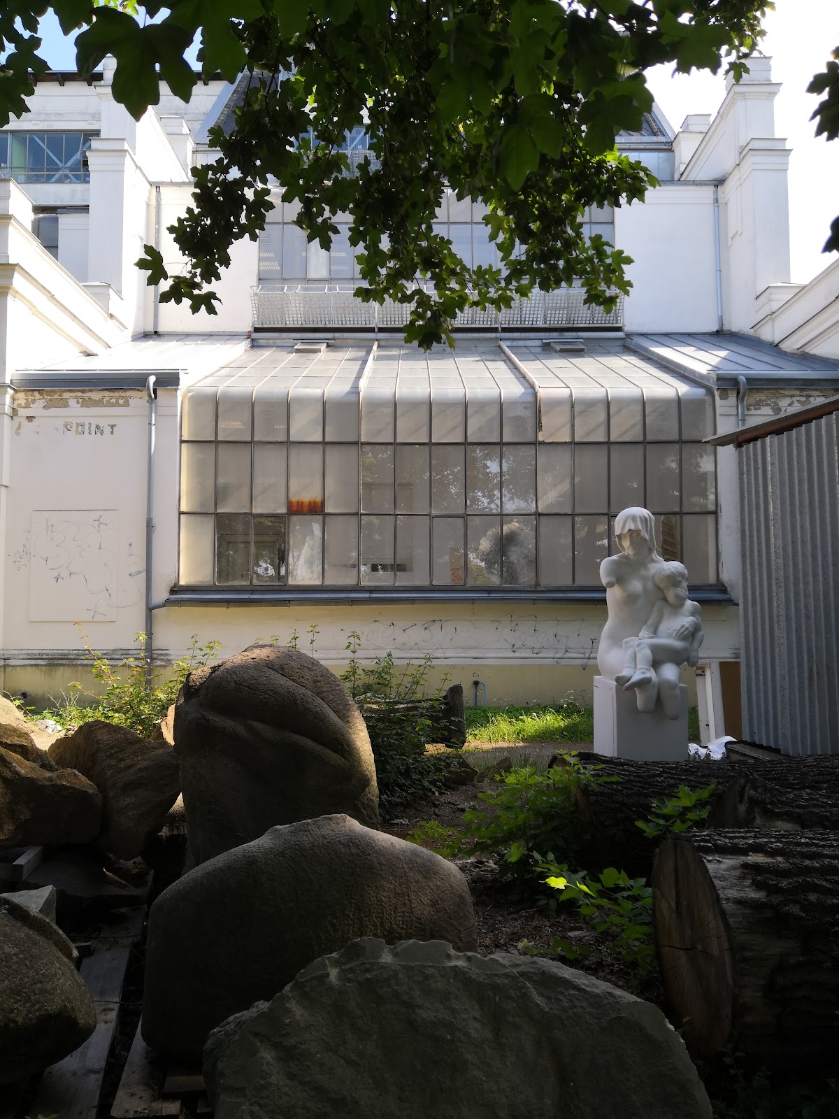 Higher School of Applied Arts photo 8