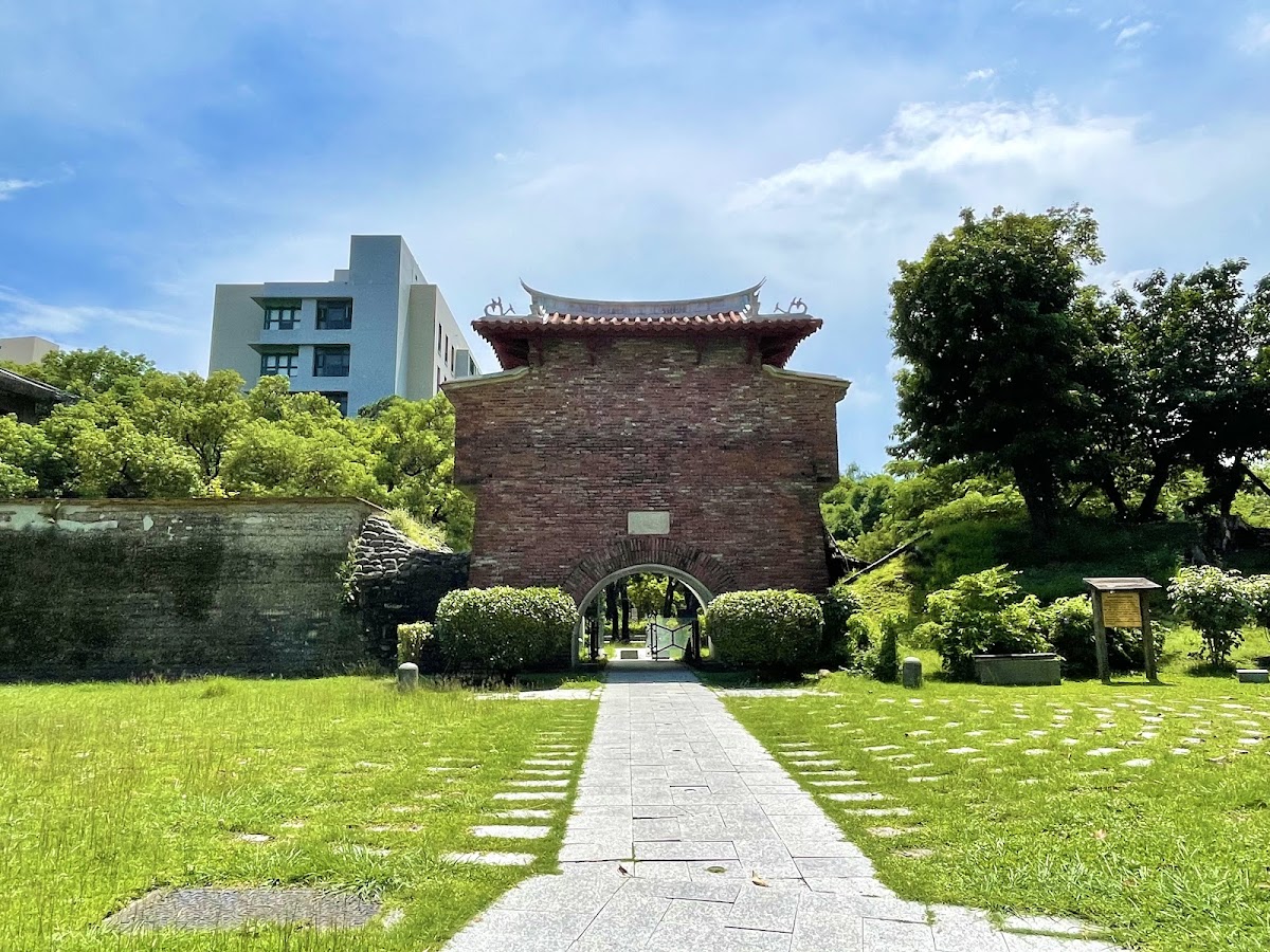National Cheng Kung University photo 3