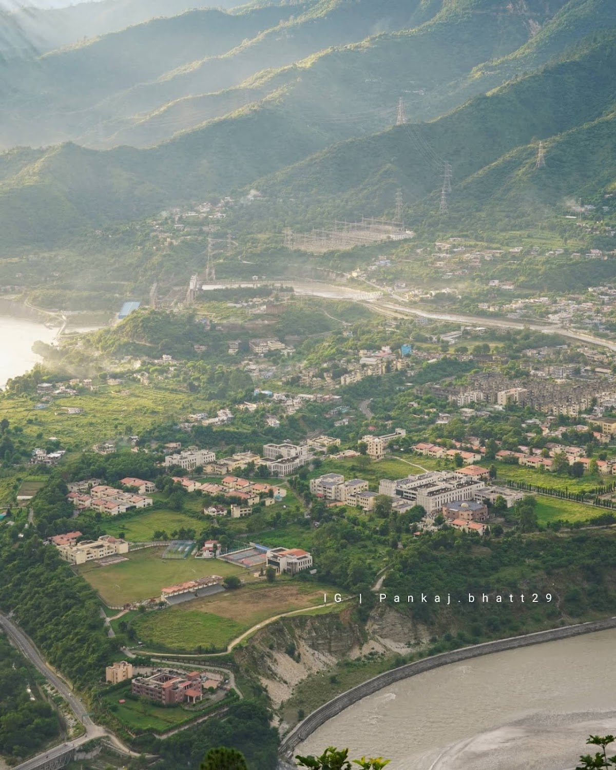 Hemvati Nandan Bahuguna Garhwal University photo 8