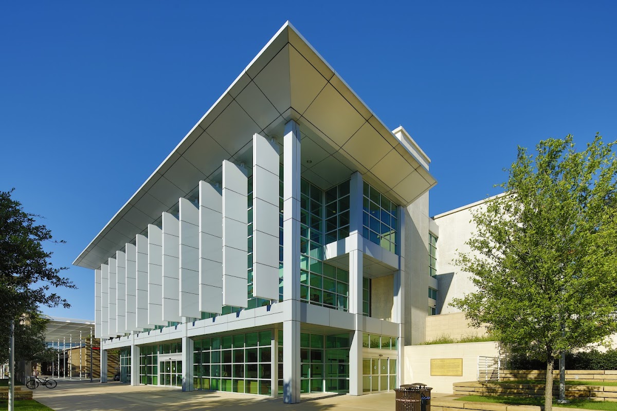 UT Dallas photo 4
