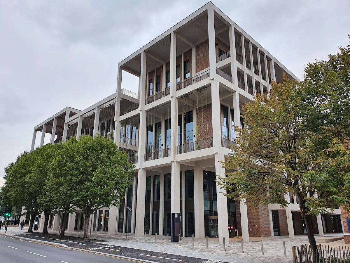 Kingston University photo 3