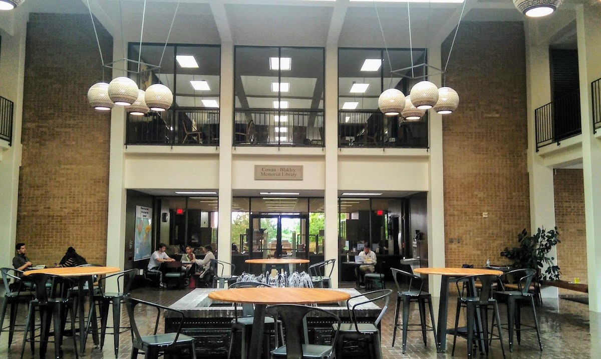 University of Dallas photo 2