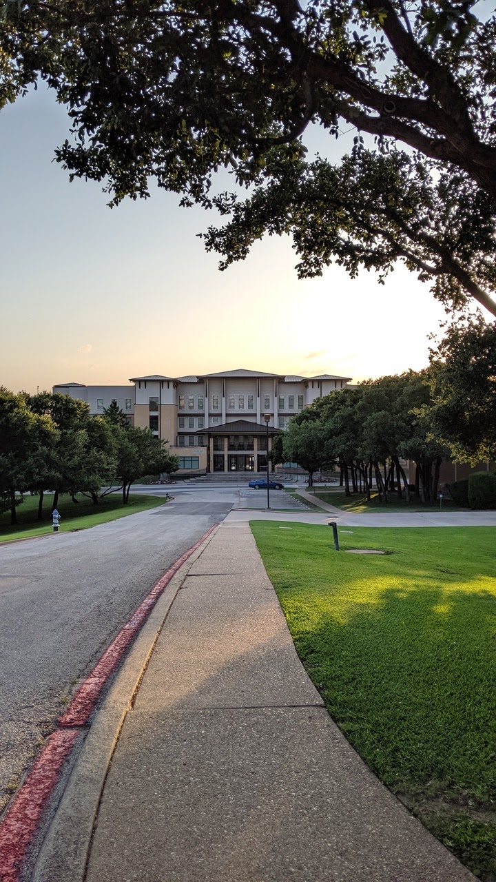 University of Dallas photo 9