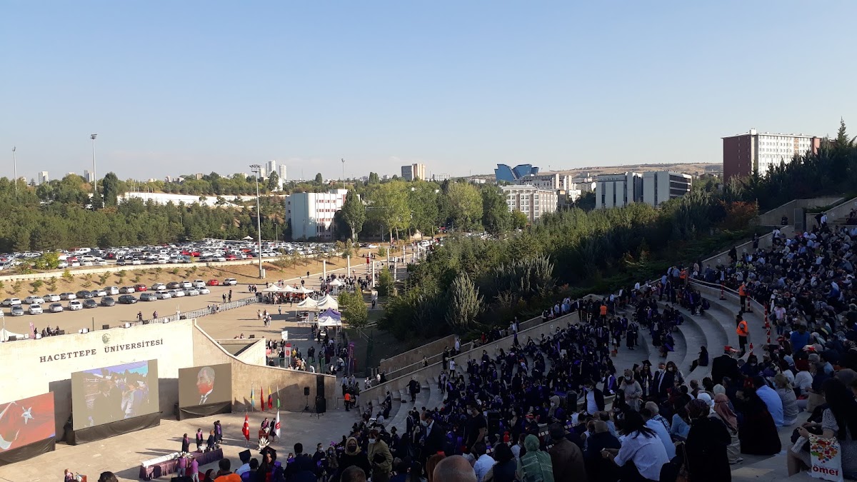 Hacettepe University photo 2
