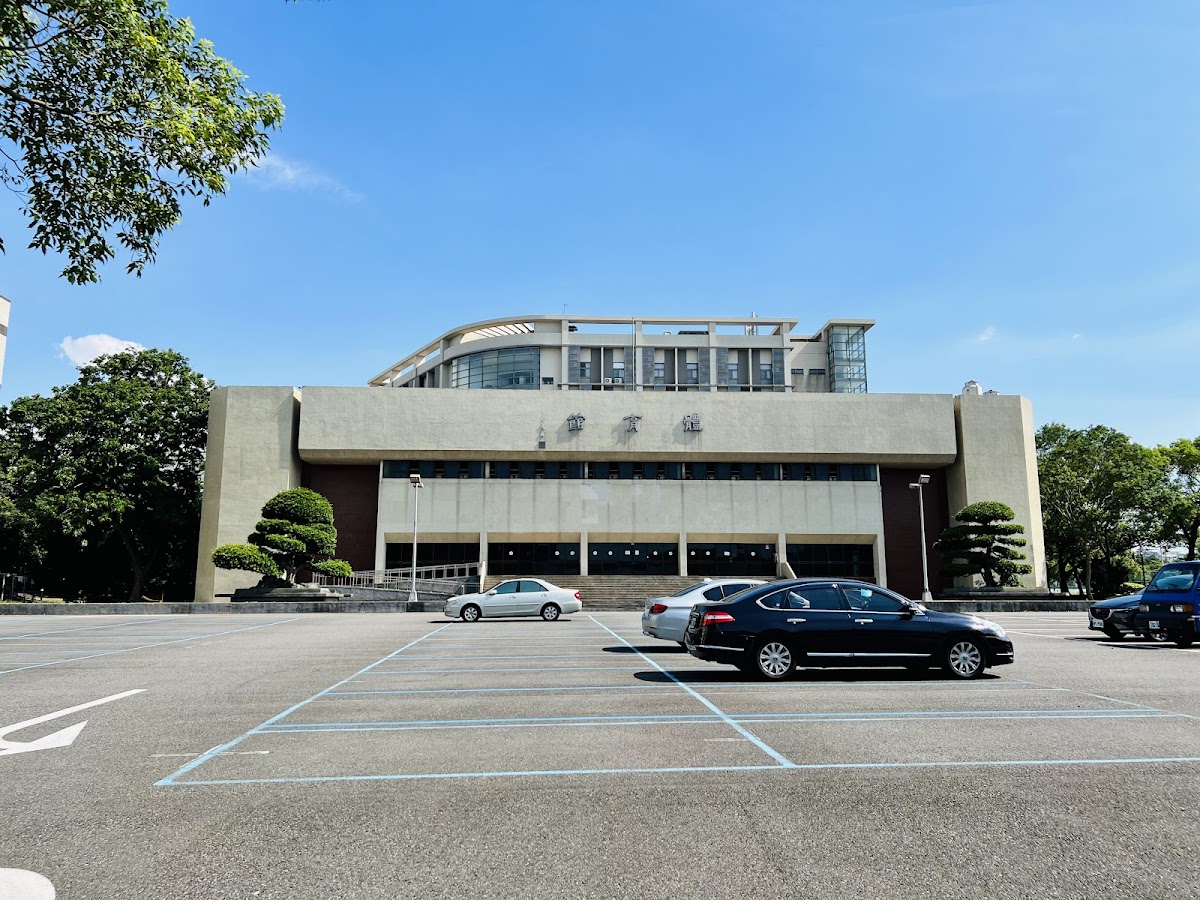 National Yang Ming Chiao Tung University photo 8