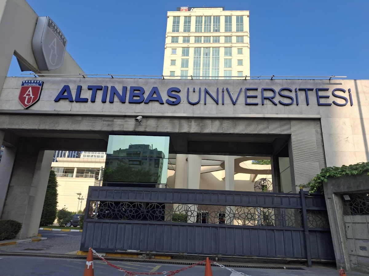 Altınbaş University photo 3
