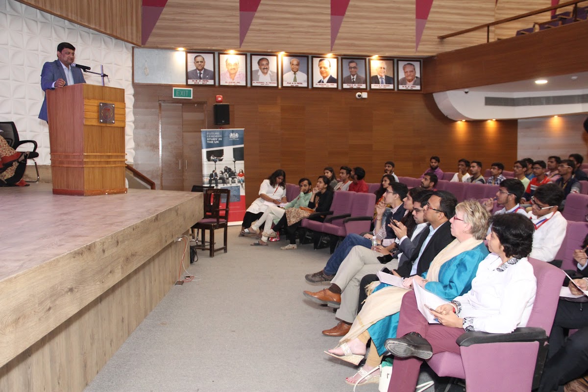 Gujarat University photo 5