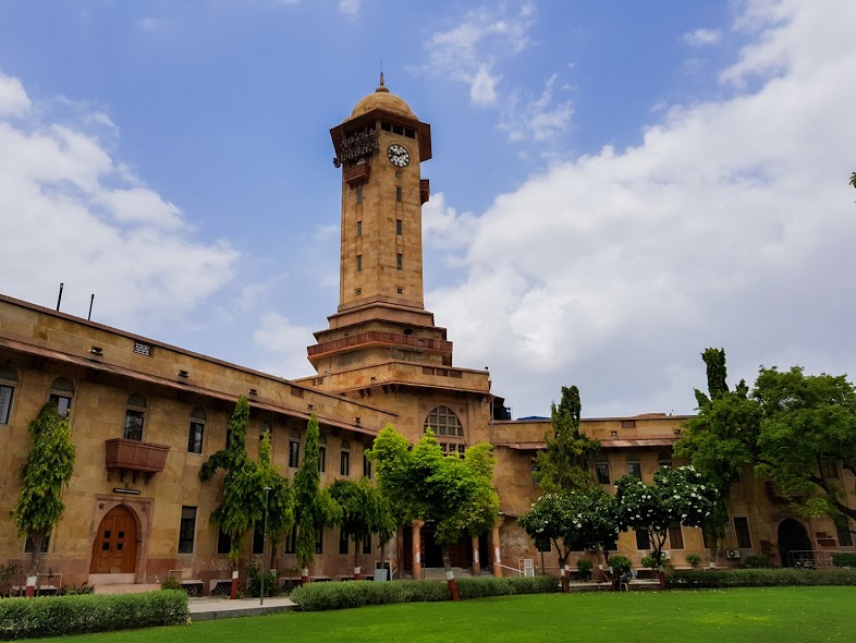 Gujarat University photo 8