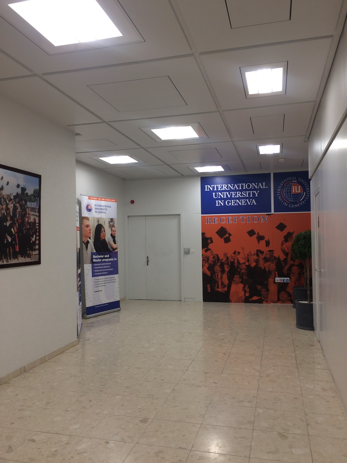 International University in Geneva photo 7